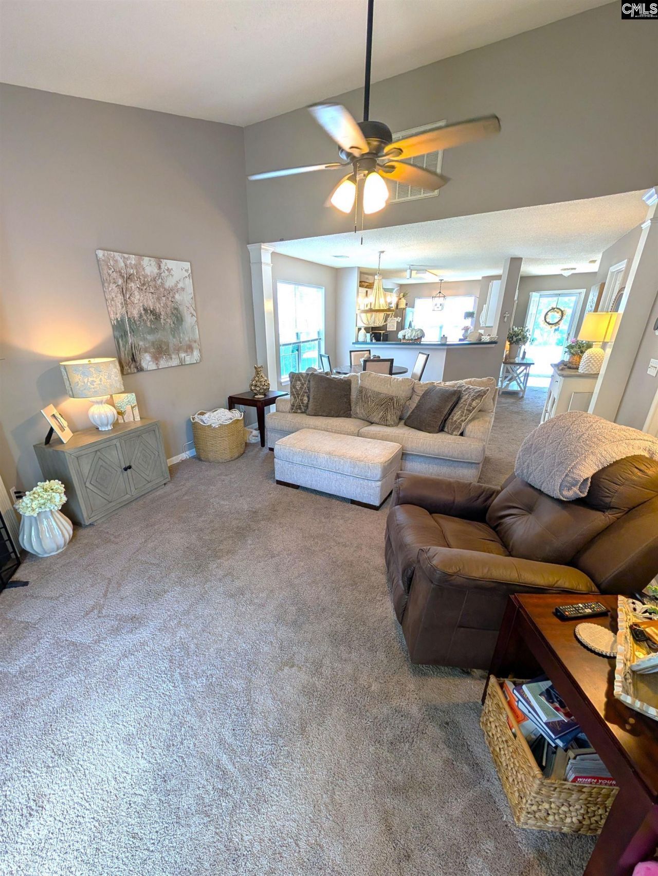 140 Huntington Circle Photo 6