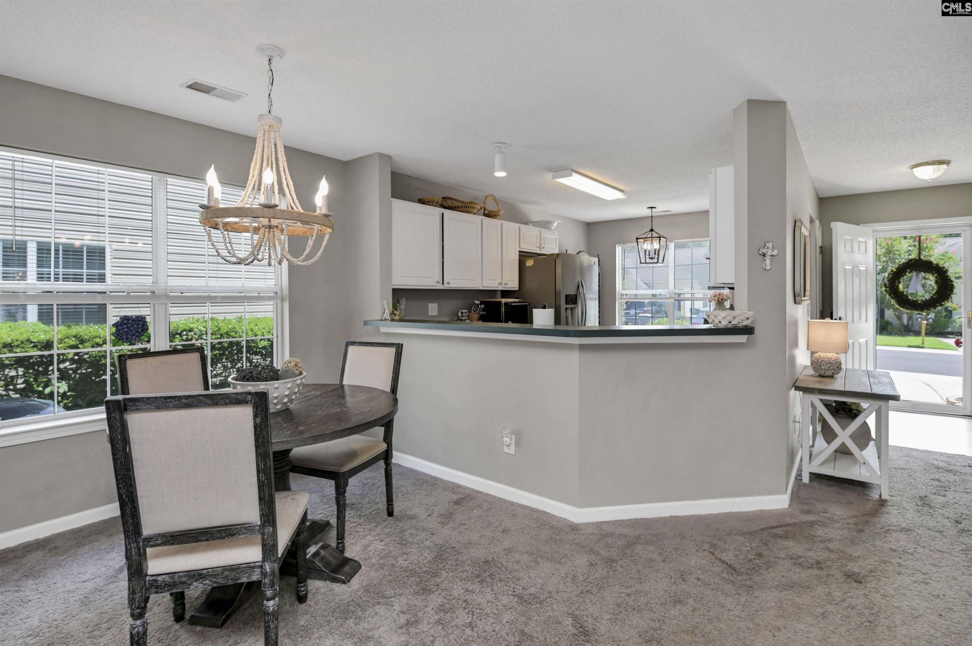 140 Huntington Circle Photo 7