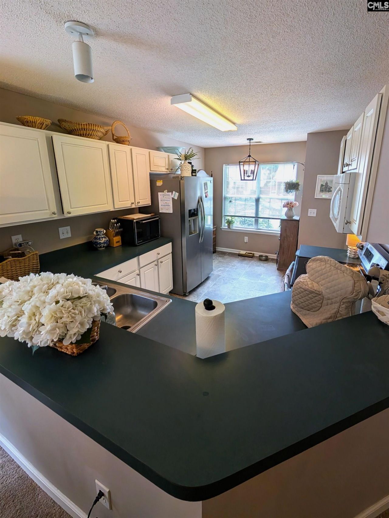 140 Huntington Circle Photo 7