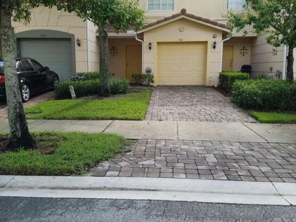 461 SE Bloxham Way, Stuart, FL 34997