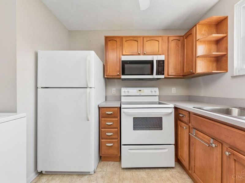 3308 Suwanee Court, Newtown, OH 45244 Photo 13