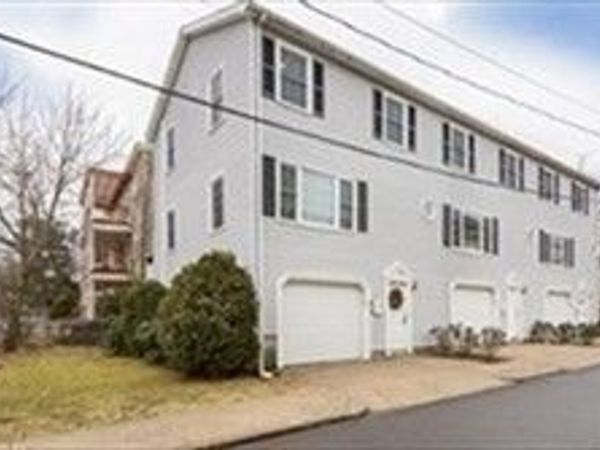 16 Plainfield St, Unit 16, Boston, MA 02130