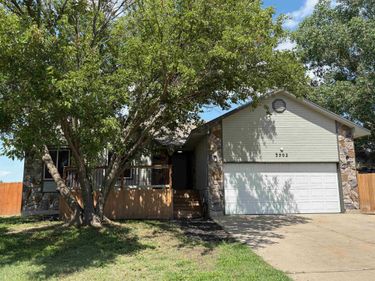 3502 W Fernwood, Wichita, KS 67217