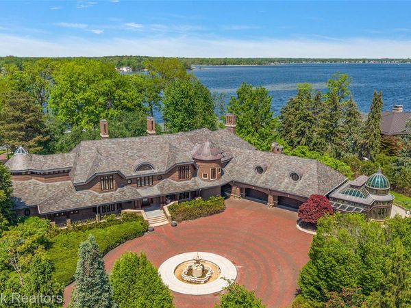 4740 Dow Ridge Road, Orchard Lake Village, Mi 48324