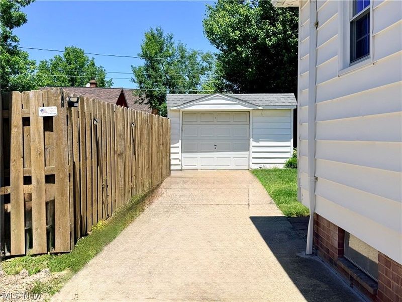 4610 Redfern Road , Parma, OH 44134 Photo 27