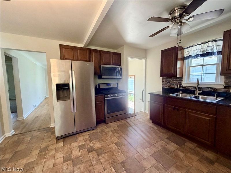 4610 Redfern Road , Parma, OH 44134 Photo 8