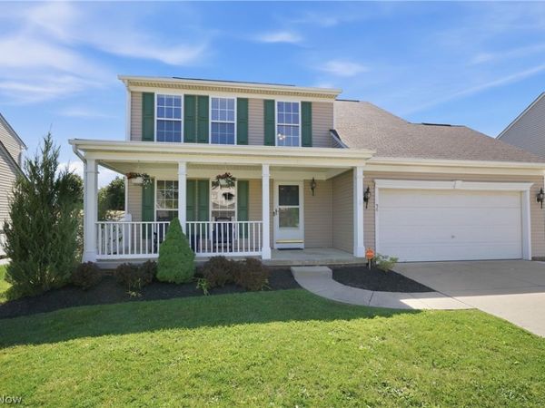 563 Colonial Drive , Painesville, OH 44077