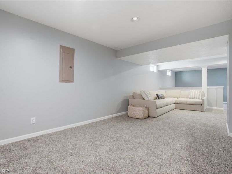 563 Colonial Drive , Painesville, OH 44077 Photo 33