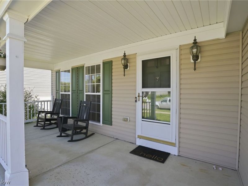 563 Colonial Drive , Painesville, OH 44077 Photo 9