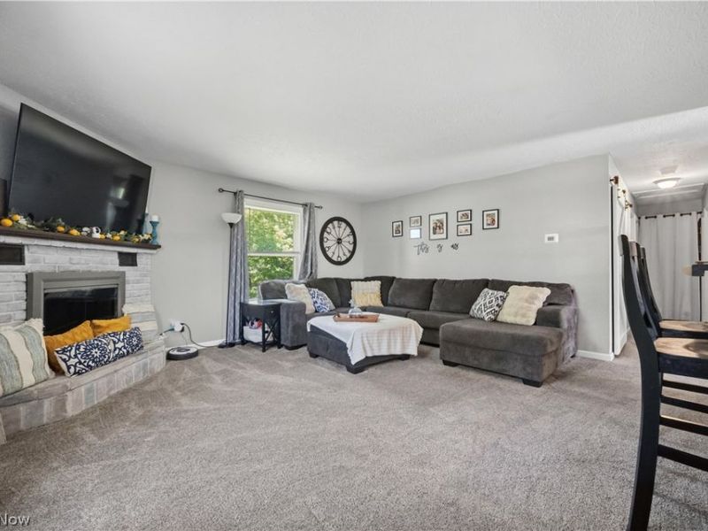 3594 Hanover Drive, Kent, OH 44240 Photo 3