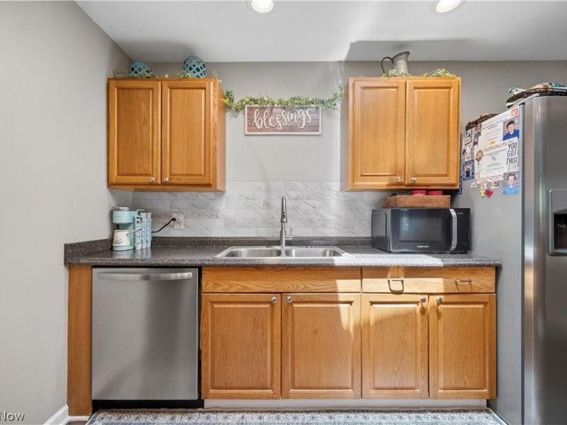 3594 Hanover Drive, Kent, OH 44240 Photo 9