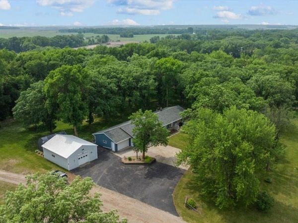18945 Agent Drive , Sauk Centre, MN 56378