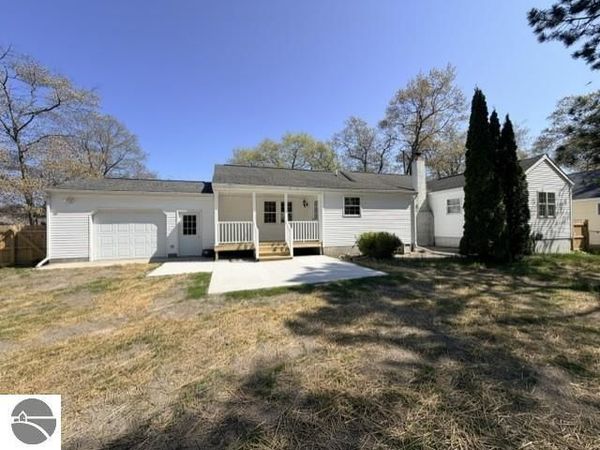 1161 Forest, East Tawas, MI 48730