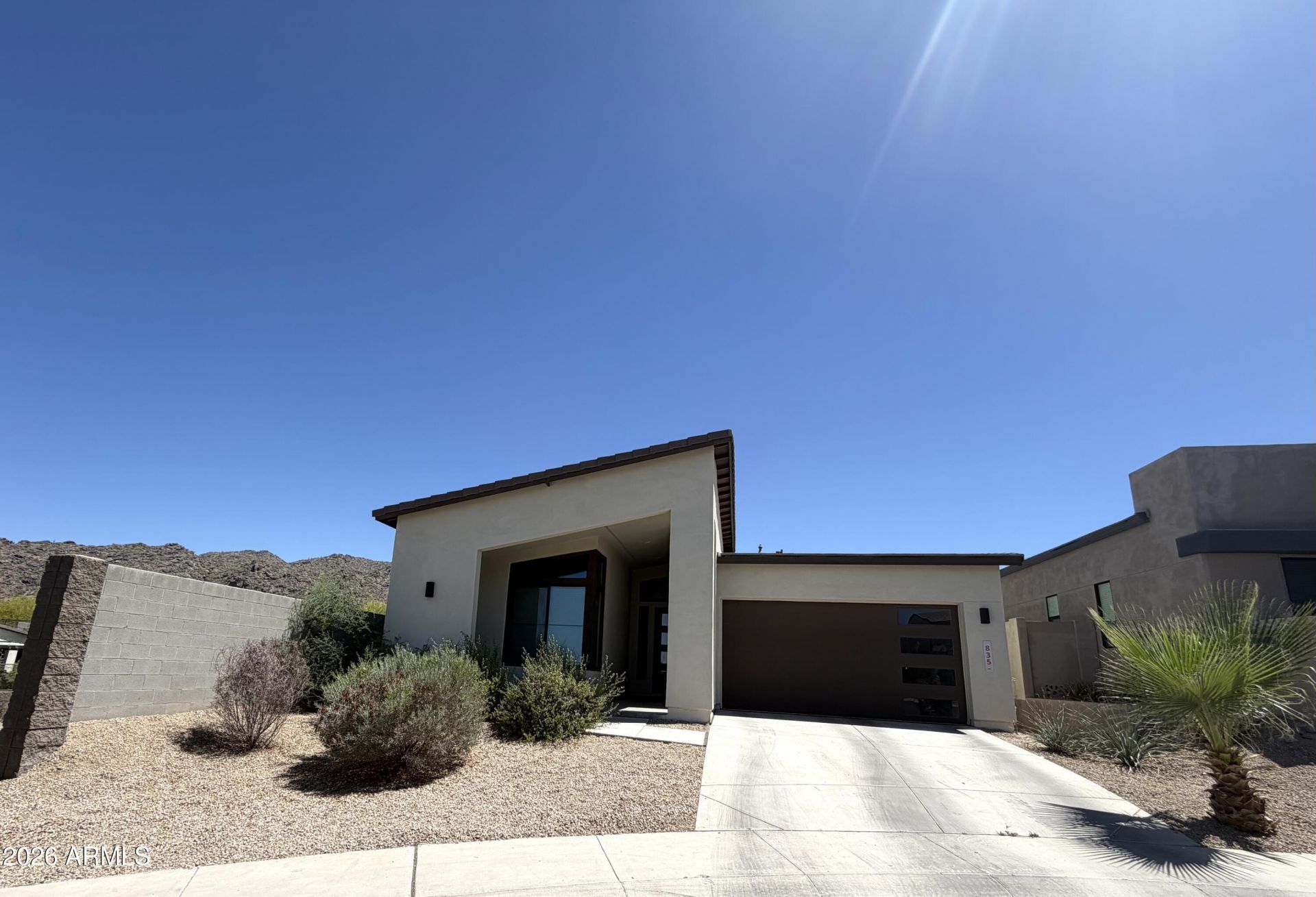 835 E Hopi Trail, Phoenix, AZ 85042 Main Photo