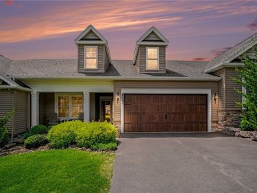 4063 St James Parkway, Canandaigua, NY 14424