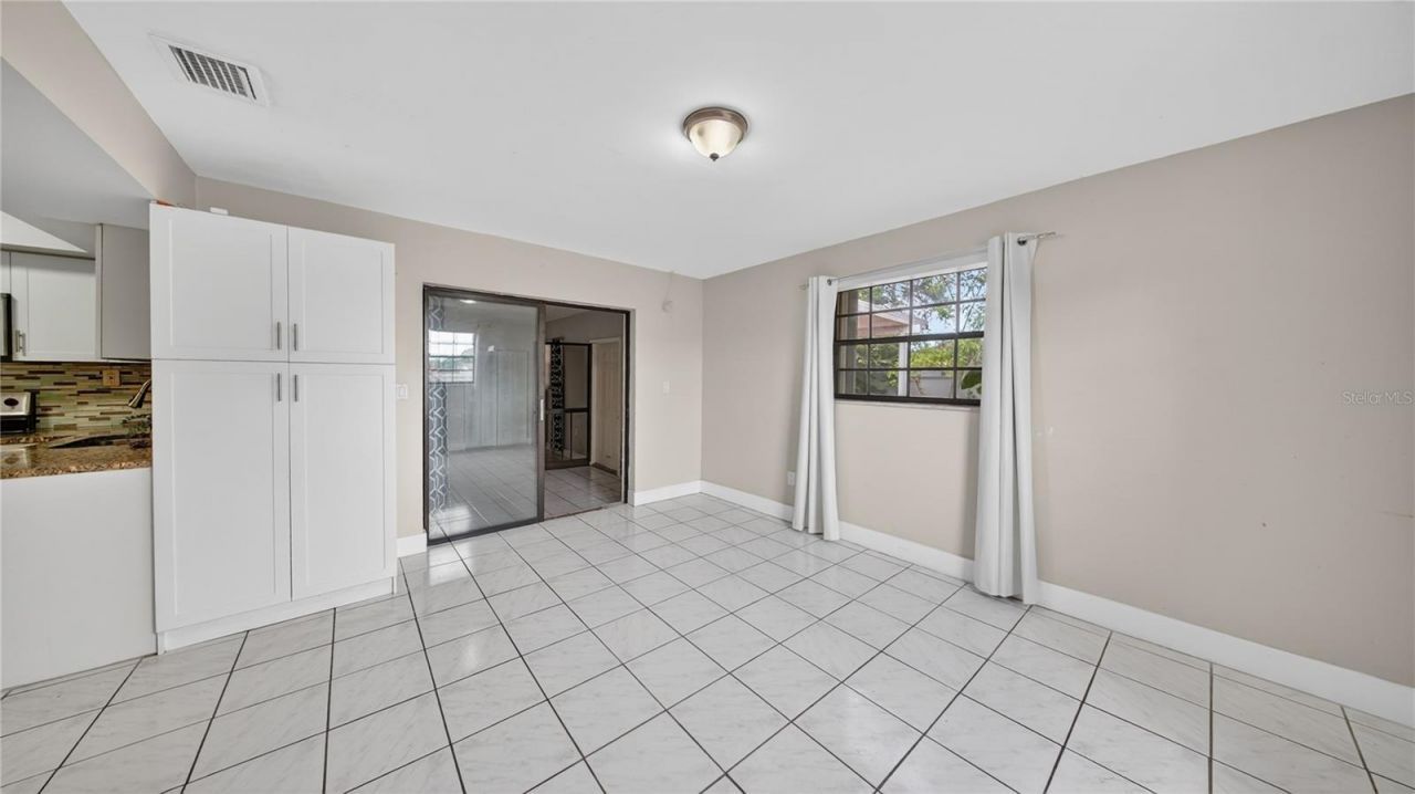 10774 SW 175th Terrace, Miami, FL 33157 Photo