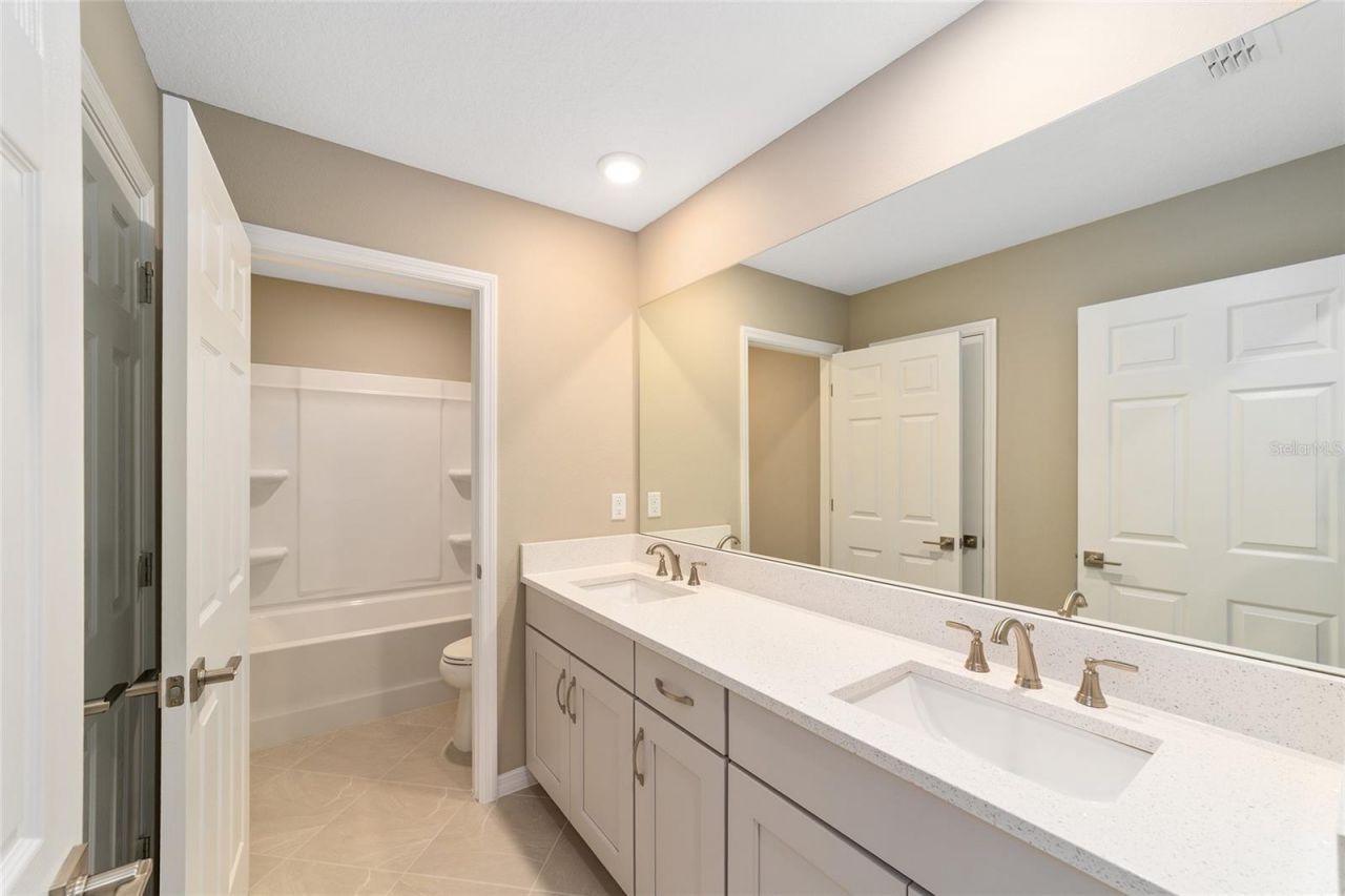 5703 SW 70th Avenue , Ocala, FL 34474 Photo