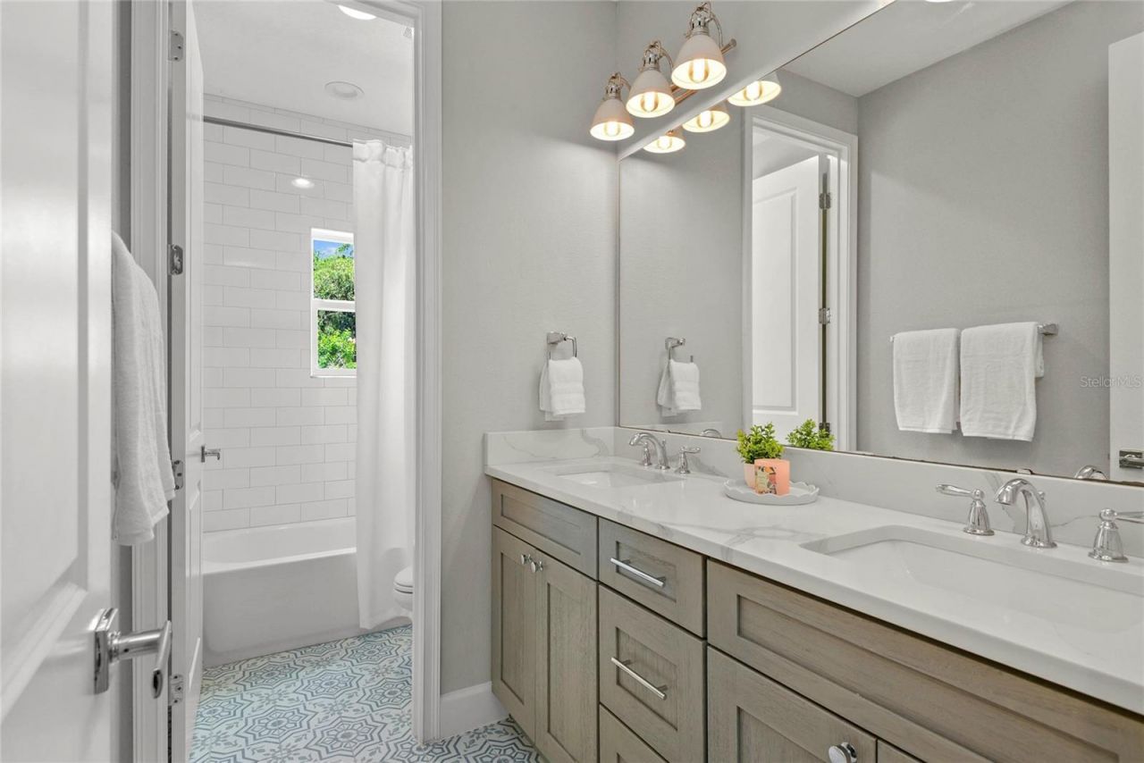1438 W Harvard Street, Orlando, FL 32804 Photo