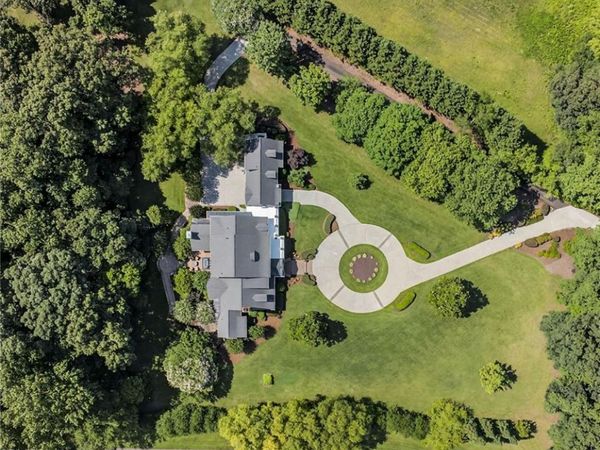 304 Yadkin Valley Road, Bermuda Run, NC 27006