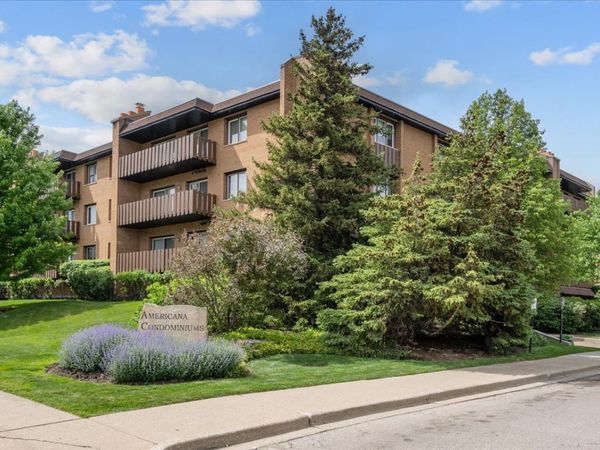 1795 Lake Cook Road , Unit 107, Highland Park, IL 60035