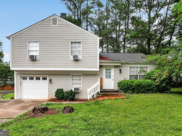 1632 Carrie Springs NW, Kennesaw, GA 30144