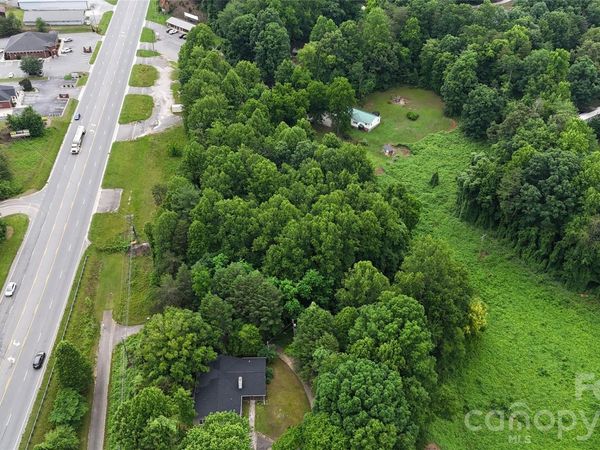 9999 US 221 Business Extension N, Marion, NC 28752