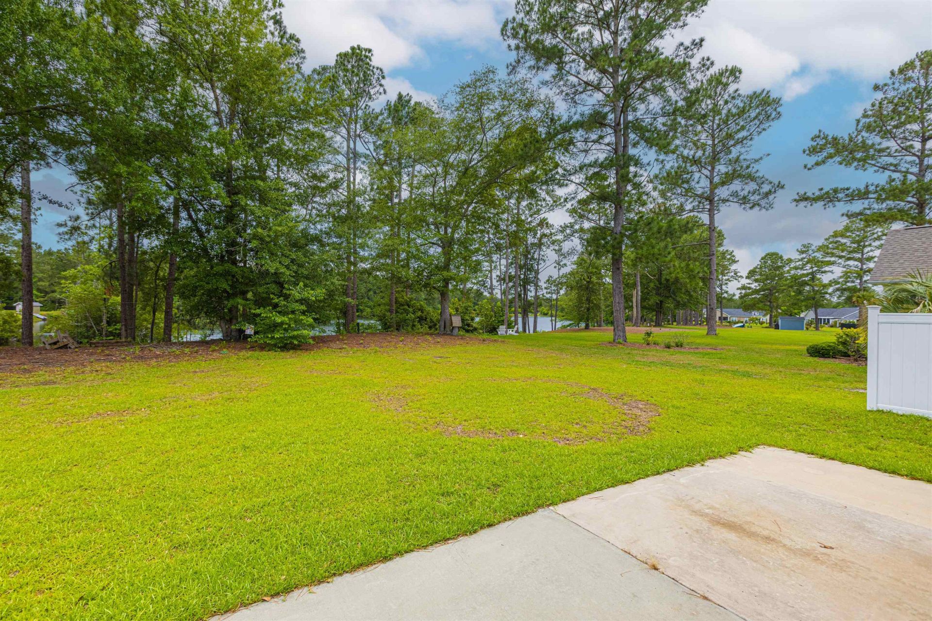 305 Long Meadow Dr.  Photo 27
