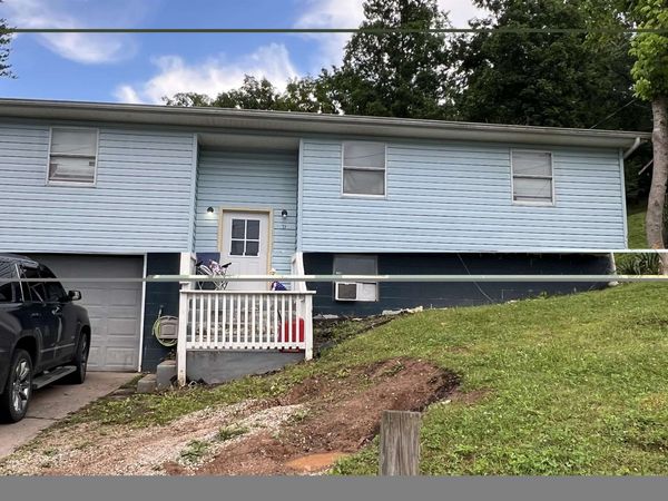 71 Ridge Road, Wayne, WV 25570