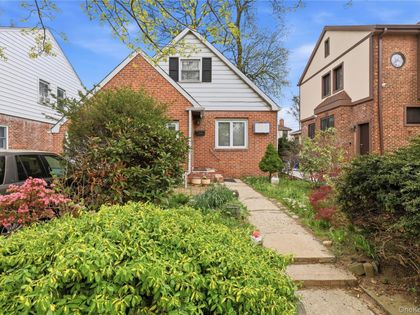 79-43 214th Street Bayside, NY 11364