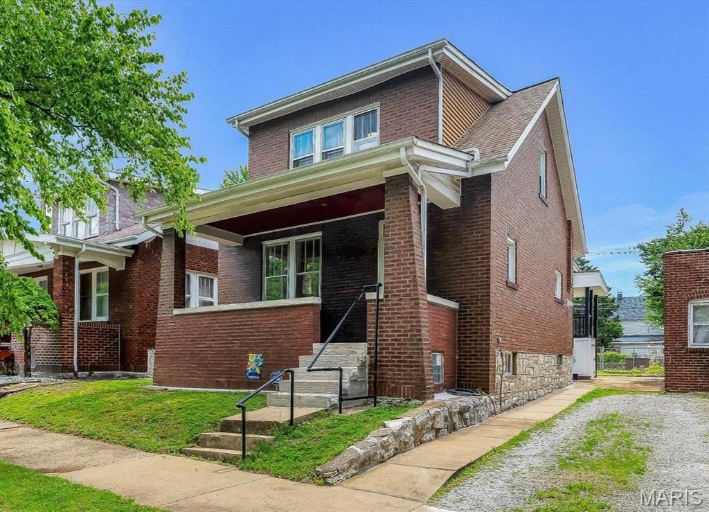 5620 Leona Street , Saint Louis, MO 63116 Main Photo