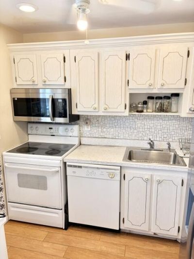 608 SW Natura Boulevard, Unit Apt 202, Deerfield Beach, FL 33441 Photo