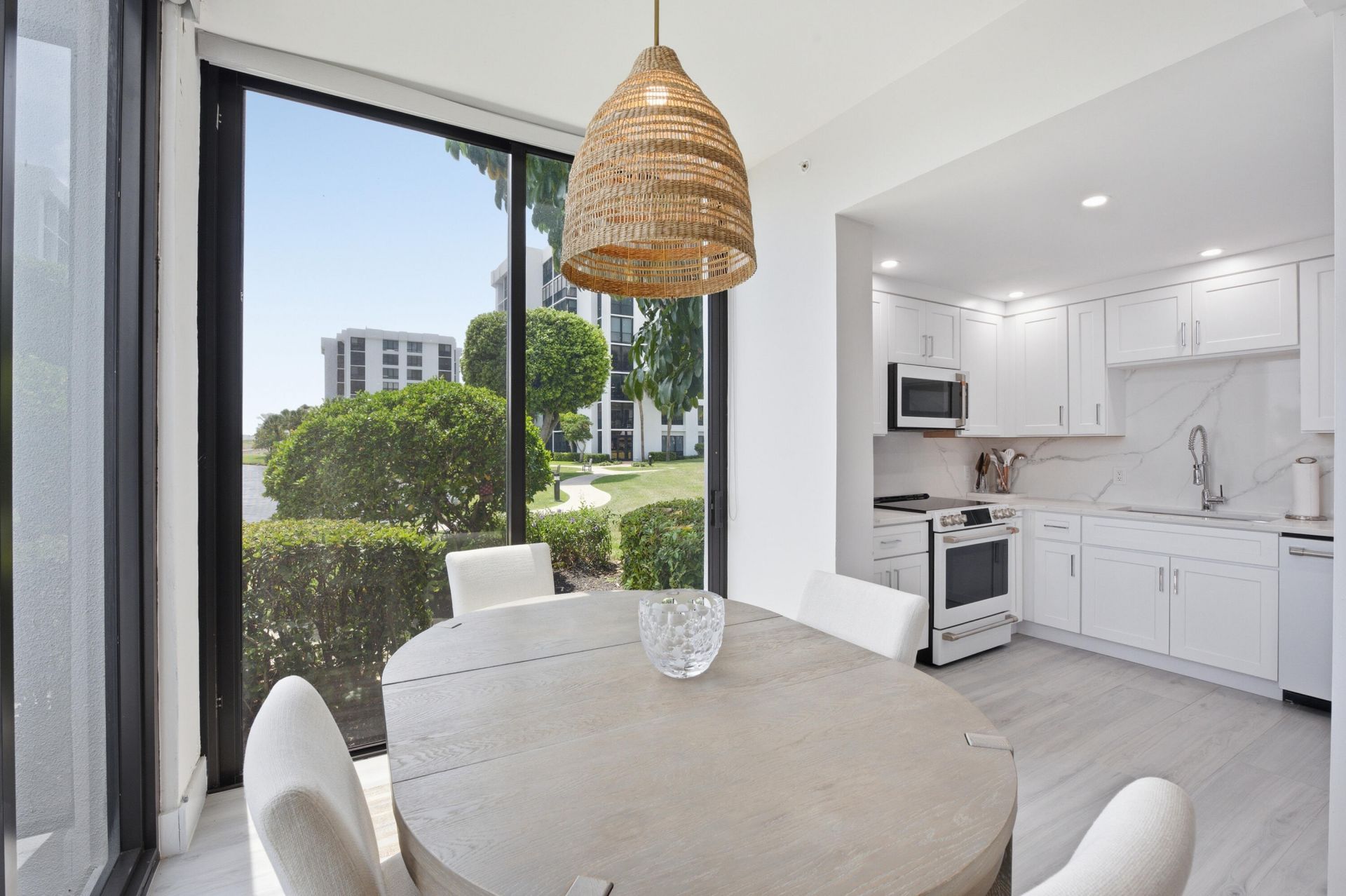 7768 Lakeside Boulevard, Unit 515, Boca Raton, FL 33434 Photo