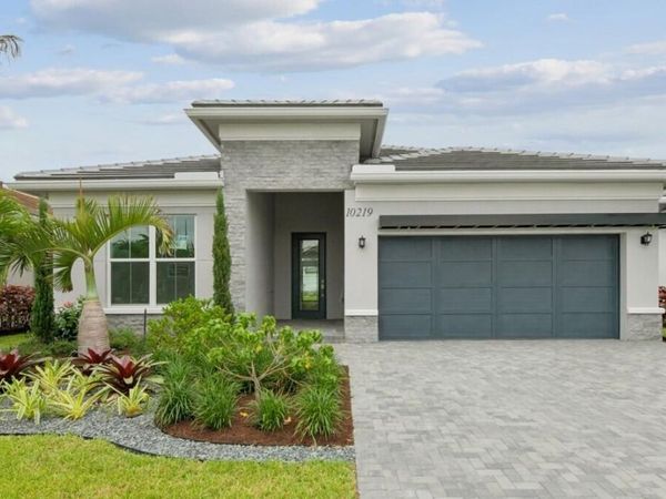 10219 Timber Creek Way, Palm Beach Gardens, FL 33412