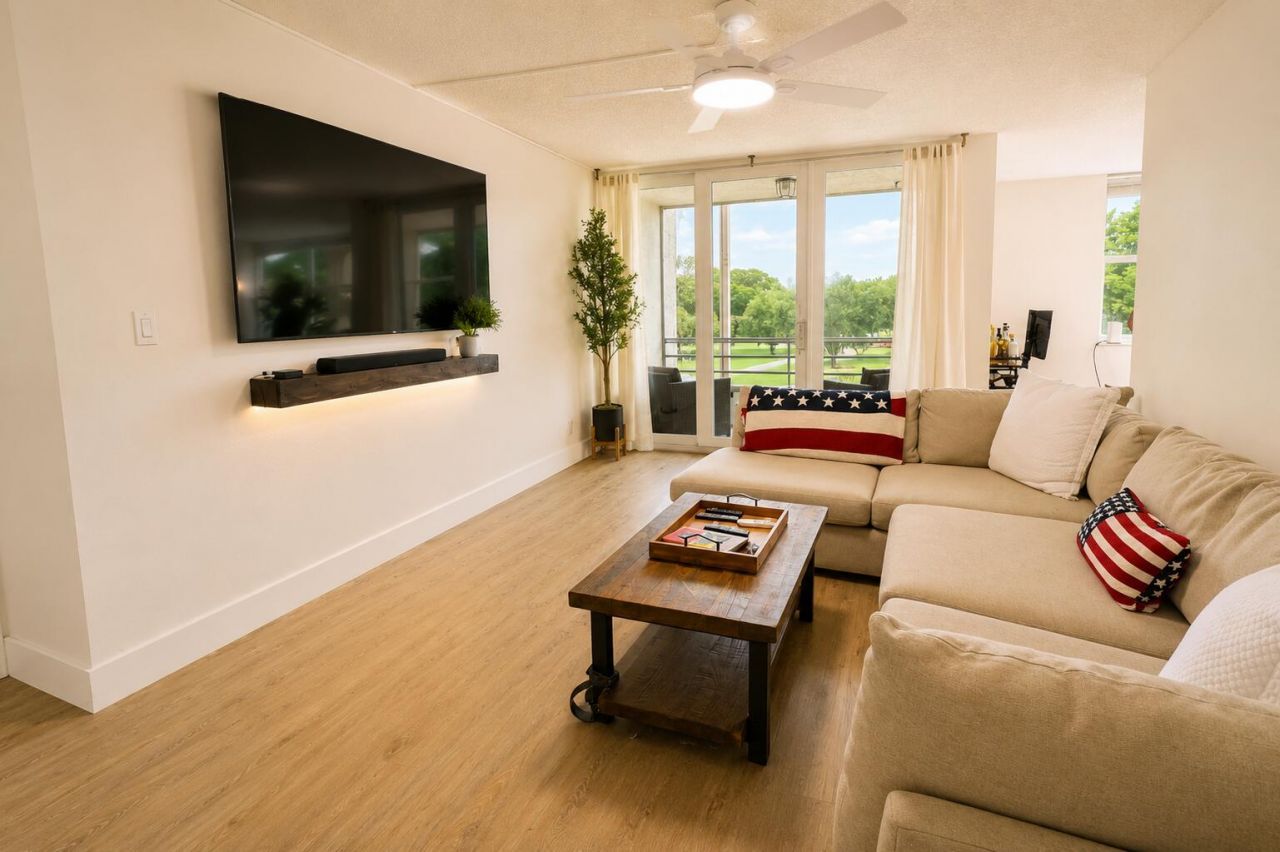 9491 Evergreen Place, Unit 307, Davie, FL 33324 Photo