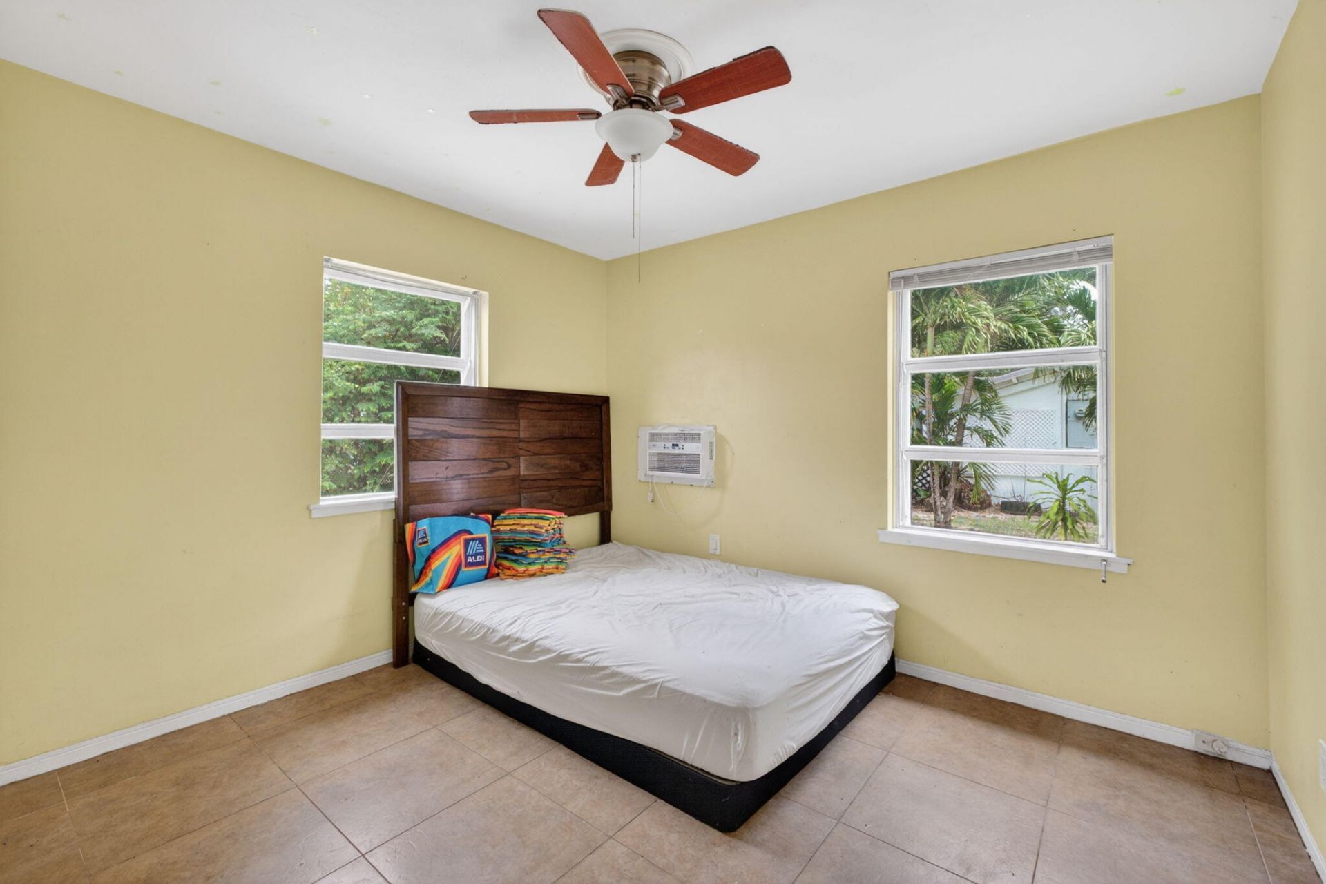 841 SW 18th Court, Fort Lauderdale, FL 33315 Photo