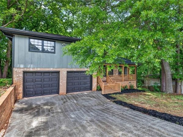 2164 Riverbrook Road , Decatur, GA 30035