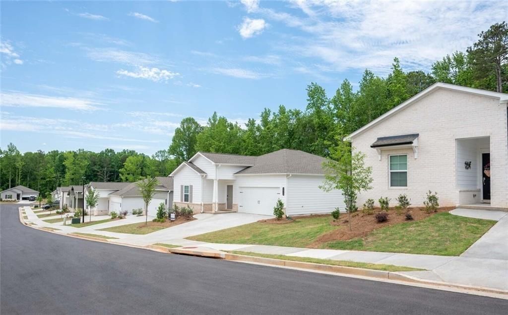 6462 Waypoint Street, Unit Annapolis, Flowery Branch, GA 30542 Main Photo