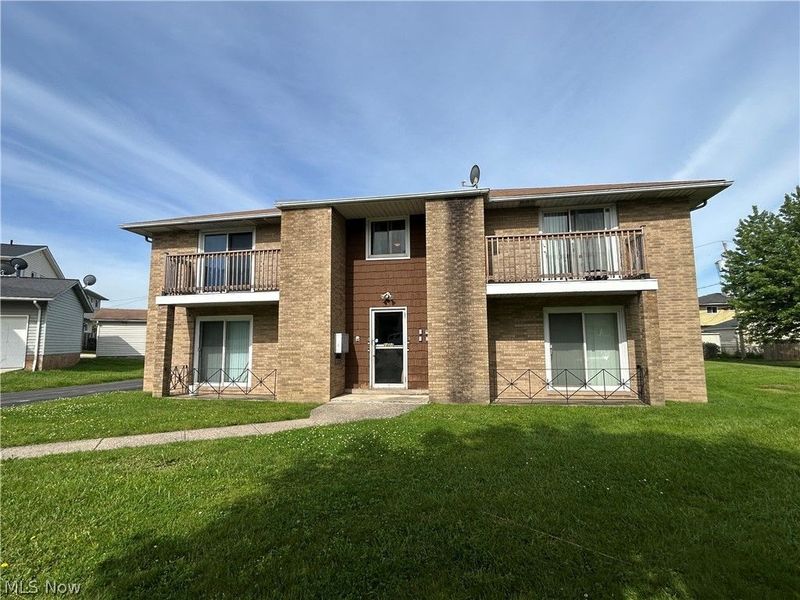 1422 E 264th Street, Euclid, OH 44132 Photo 1