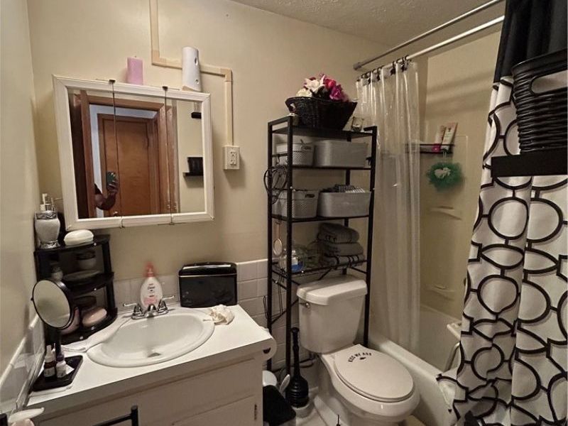 1422 E 264th Street, Euclid, OH 44132 Photo 7