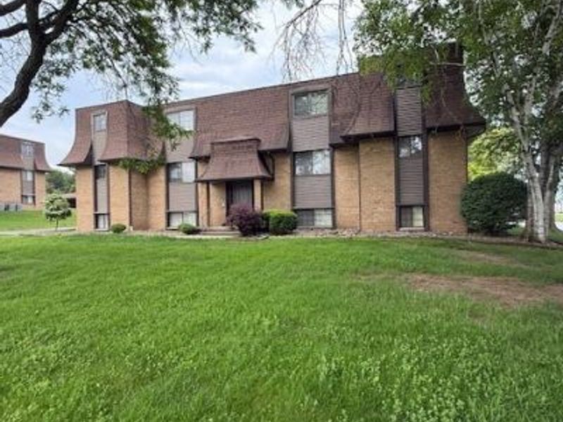 6385 Catawba Drive, Unit 1, Canfield, OH 44406 Photo 1