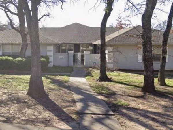 6014 Shelton Street , Fort Worth, TX 76112