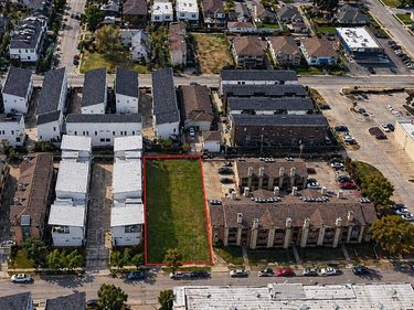 2211 Bennett Avenue , Dallas, TX 75206