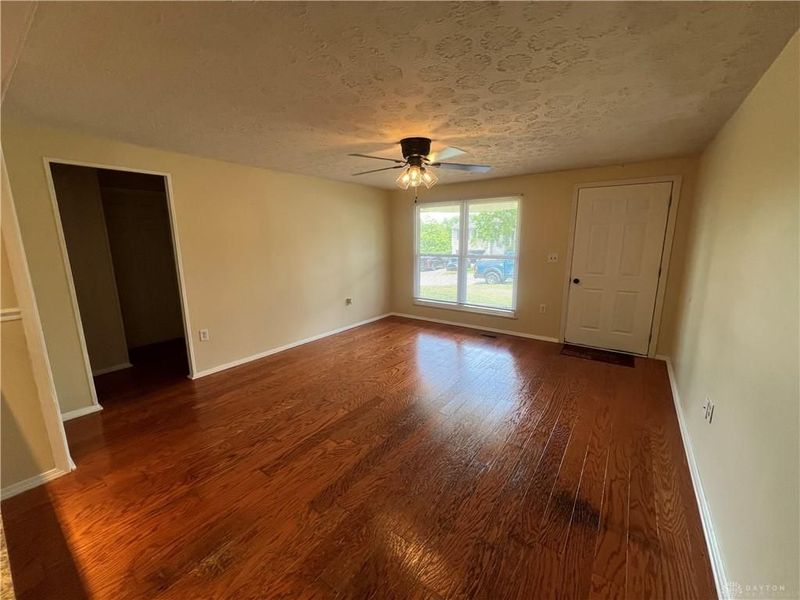 1213 Mayrose Drive, Dayton, OH 45449 Photo 6