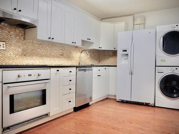 8340 GREENSBORO DRIVE , Unit 906, MCLEAN, VA 22102