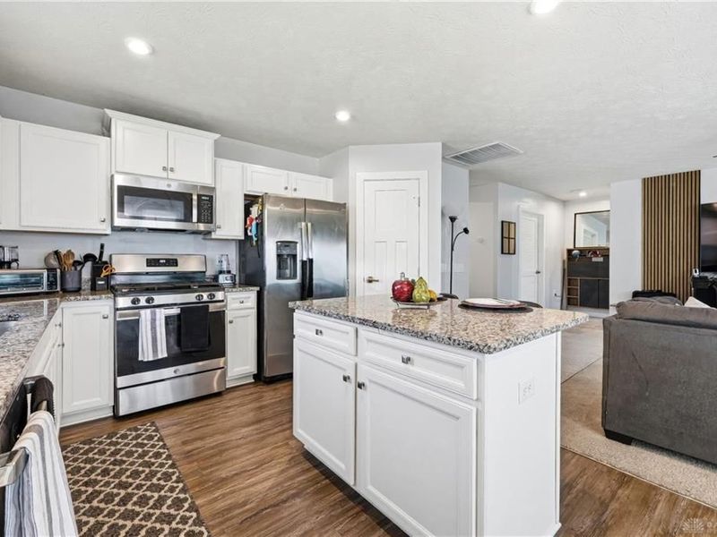 4028 Lupine Way, Tipp City, OH 45371 Photo 25