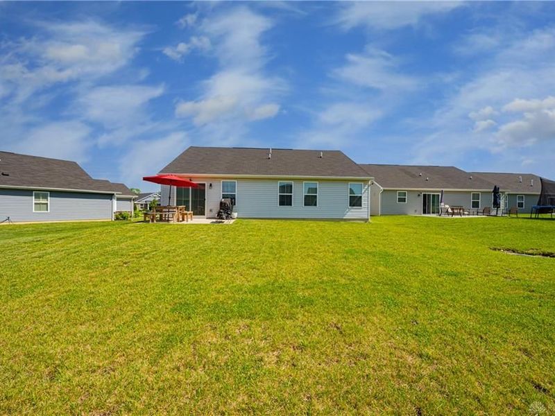 4028 Lupine Way, Tipp City, OH 45371 Photo 5