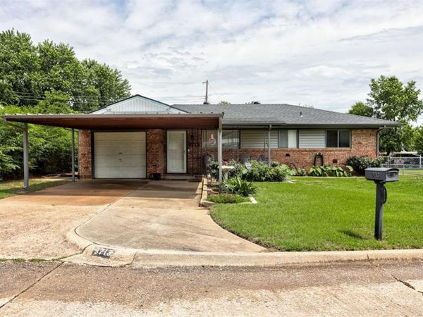 9713 Sonata Court, Midwest City, OK 73130