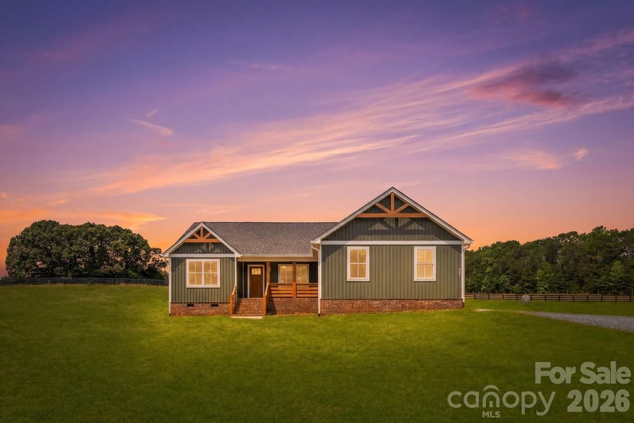 713 Alf Hoover Road, Lincolnton, NC 28092 Main Photo