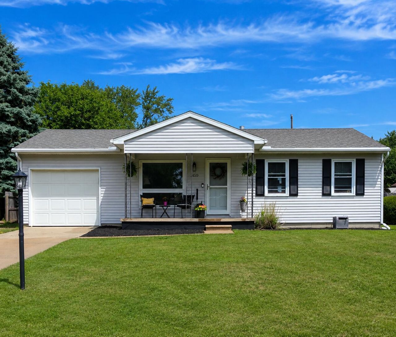 5650 Poplar Drive, Jackson, MI 49201 Main Photo