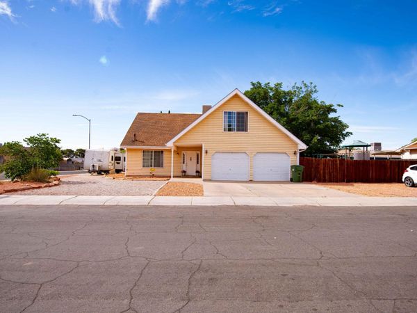 1412 14TH Avenue, Page, AZ 86040